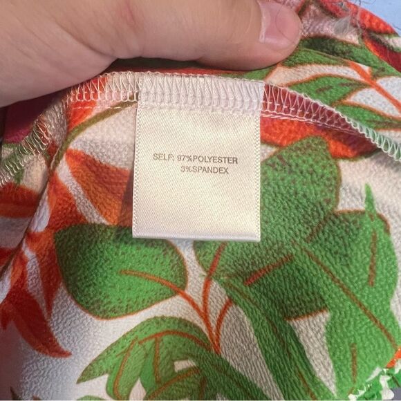 Rose & Olive Floral Wide Leg Pants size 1X NWTs - Picture 6 of 7